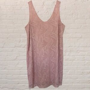 Women's Love & Legend stretch lace overlay sleeveless shift Dress 4X Pink